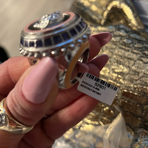 Authentic Versace ring - Picture 4 of 5